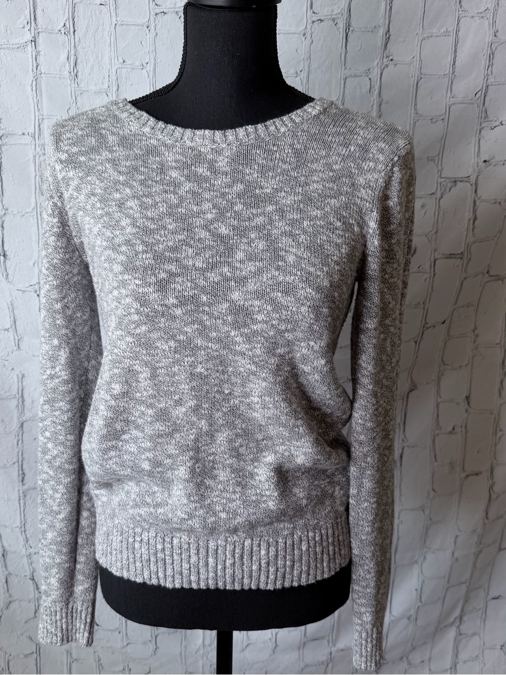 LOFT Marled Light Gray Crewneck Sweater